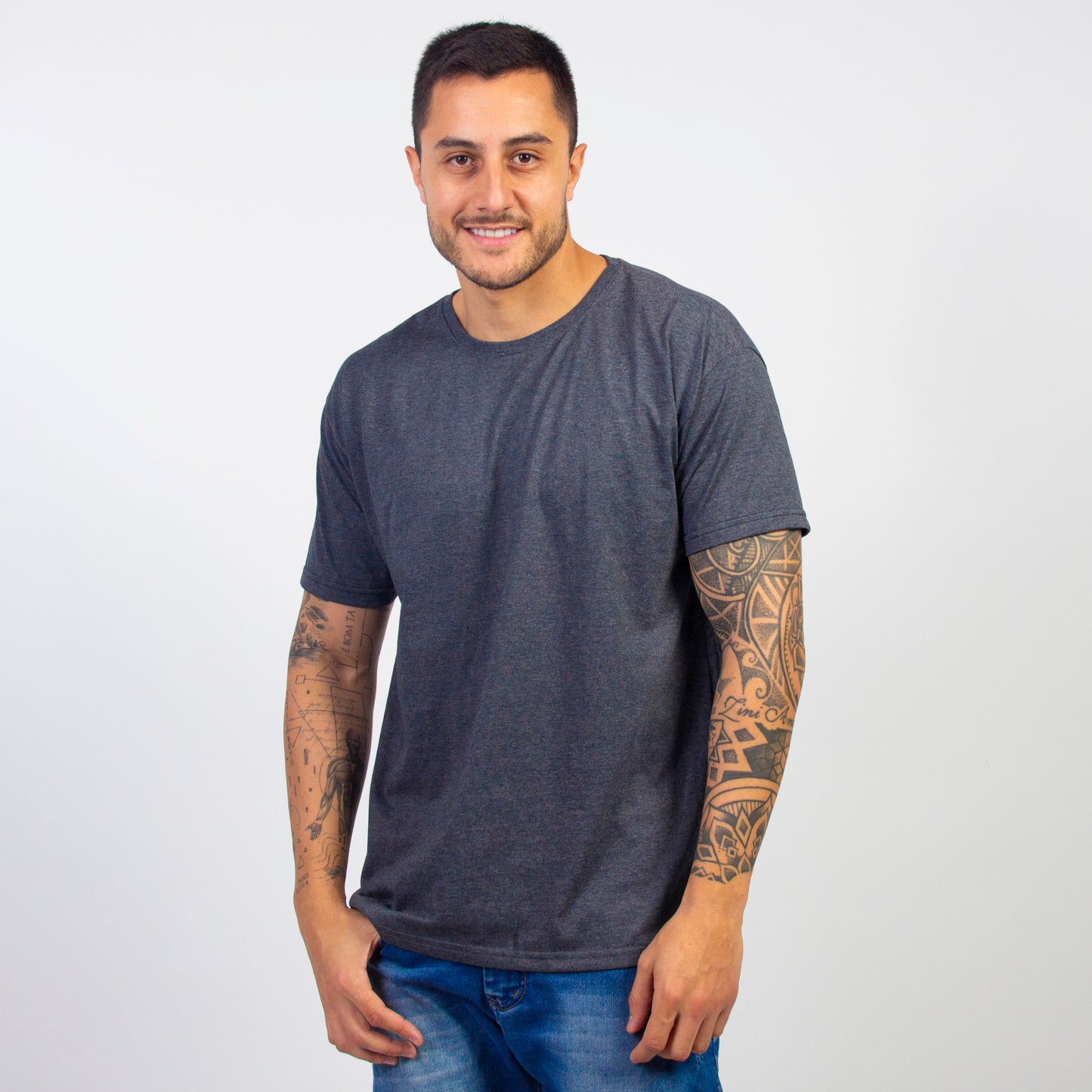 Camiseta Básica Casual