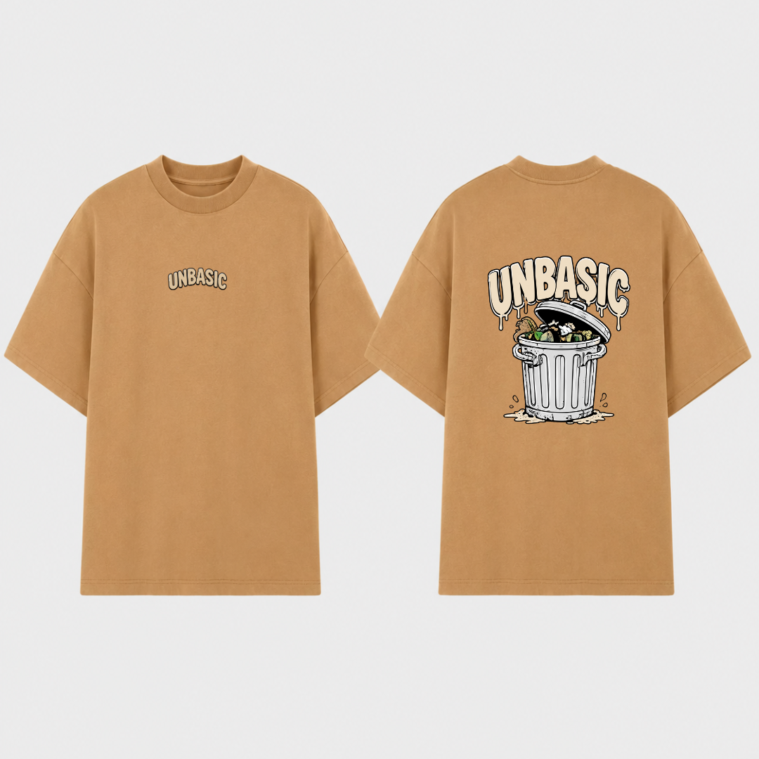 Camiseta Oversized TRASH DAY Camelo