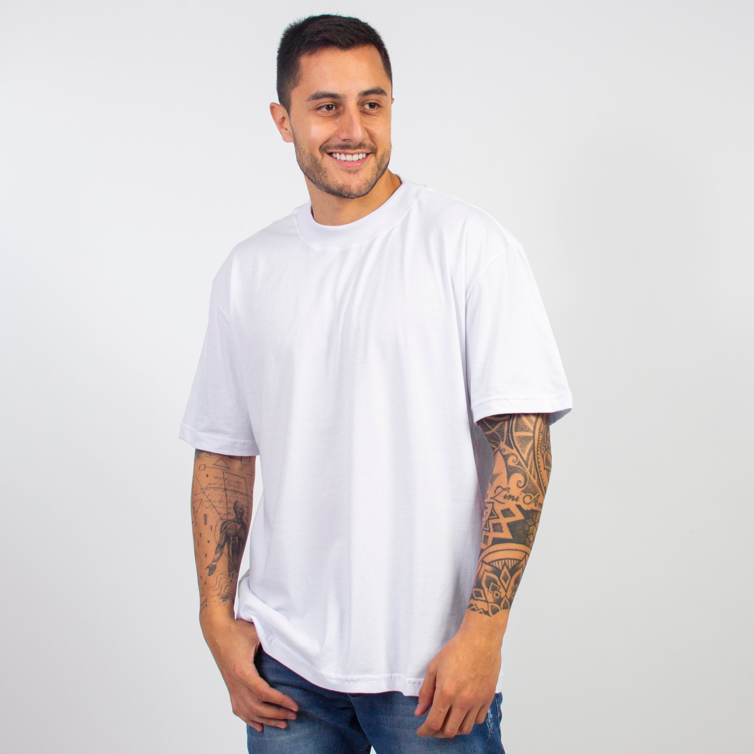 Camiseta Oversized Streetwear